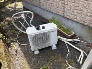 取り外した室外機