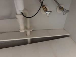 キッチンのシンク下の空間